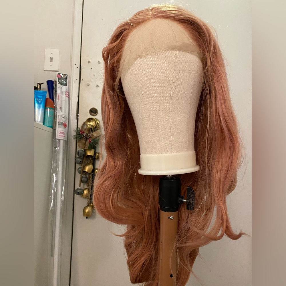 Peach pink long wavy synthetic cosplay lace front wig - NWOT